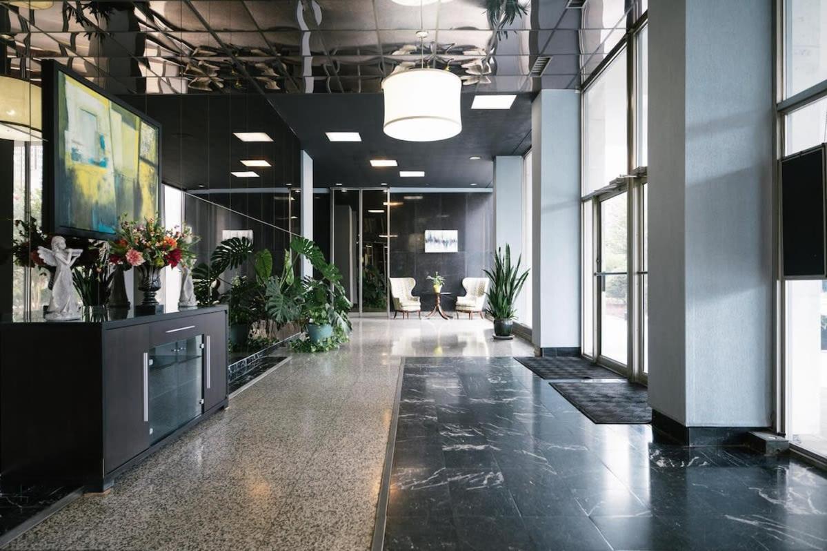 Vila Atl Downtown 2Br King Bed Free Parking Lm1908 Atlanta Exteriér fotografie