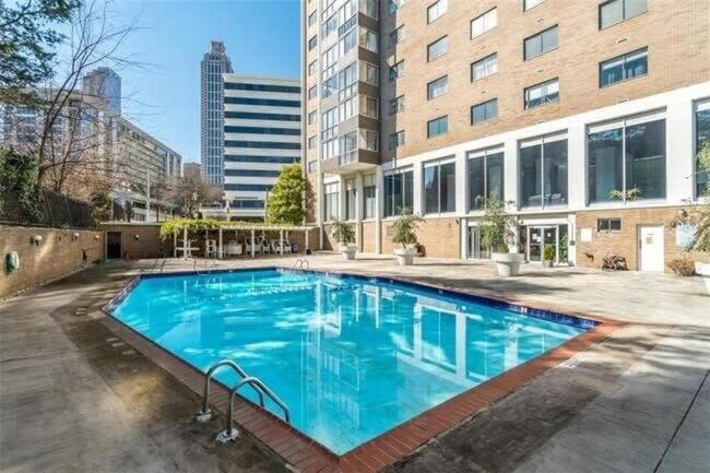 Vila Atl Downtown 2Br King Bed Free Parking Lm1908 Atlanta Exteriér fotografie
